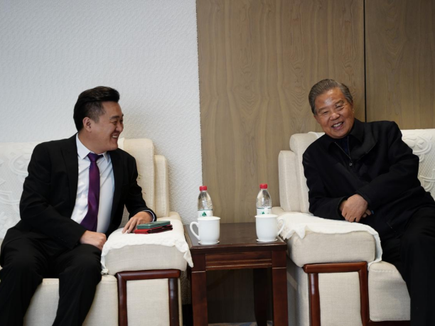 國(guó)務院原資深參事(shì)任玉嶺等領導到(dào)訪中道(dào)恒福并座談交流